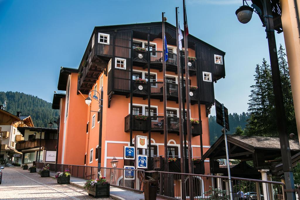 Hotel Posta R.T.A. Madonna Eksteriør bilde